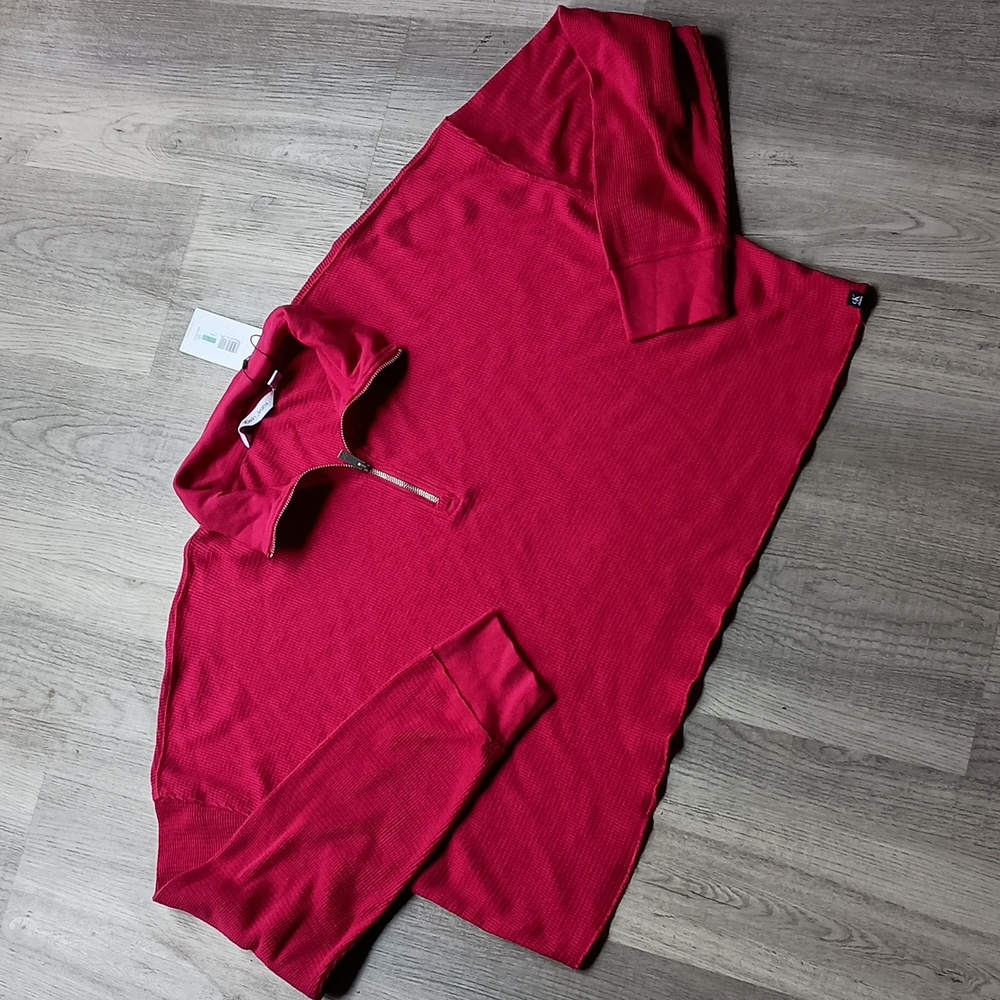 Calvin Klein fuchsia crop top long sleeve size large